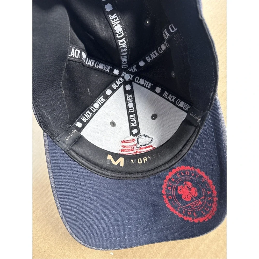 Black Clover Live Lucky Hat Baseball Cap Mens S-M Grey Patriotic USA